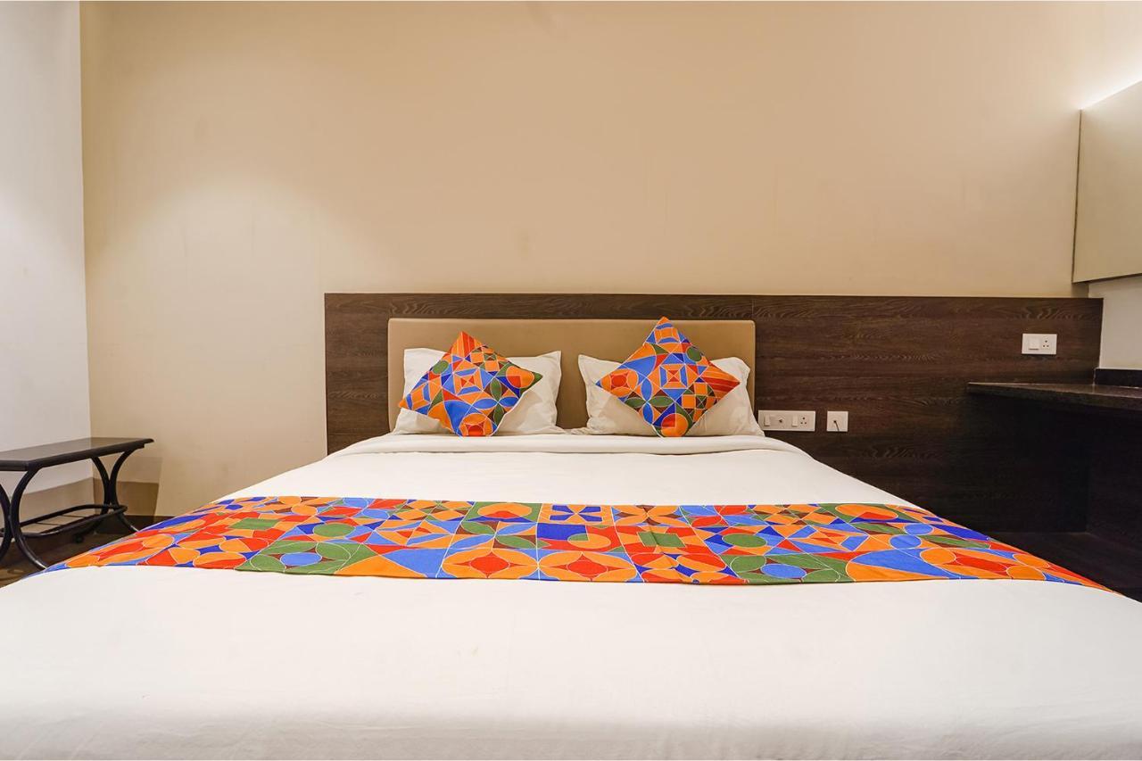 Fabhotel Karpagam - 900M From Nehru Stadium Coimbatore Extérieur photo